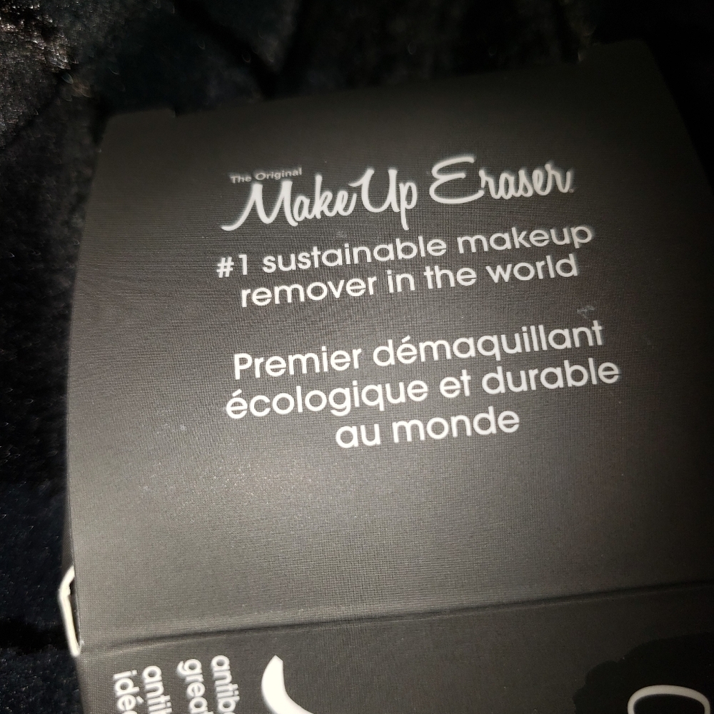 Makeup Eraser - Picture 5 of 6